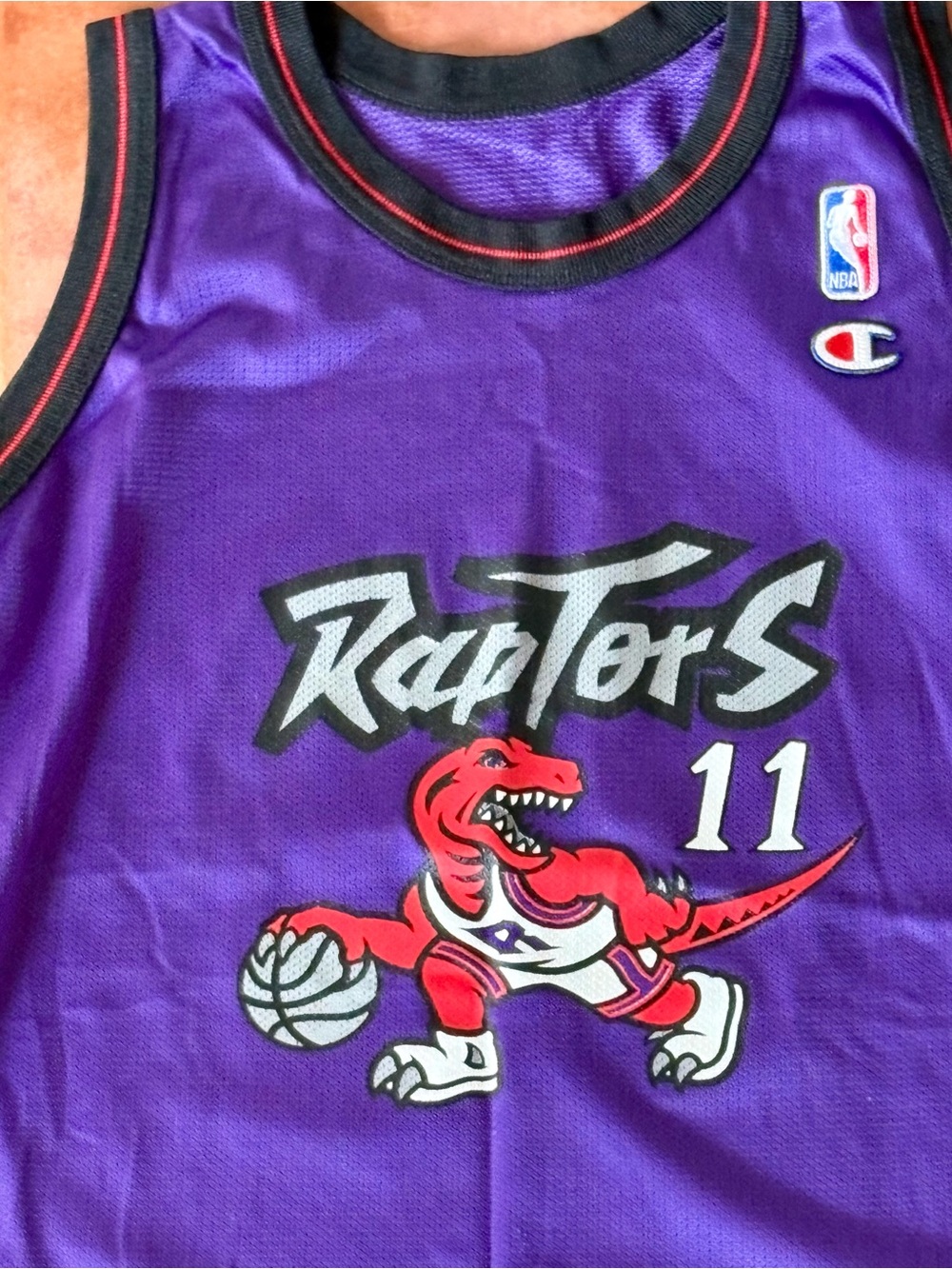 Vintage Champion Toronto Raptors Isaiah Thomas #11 Youth XL Basketball Jersey